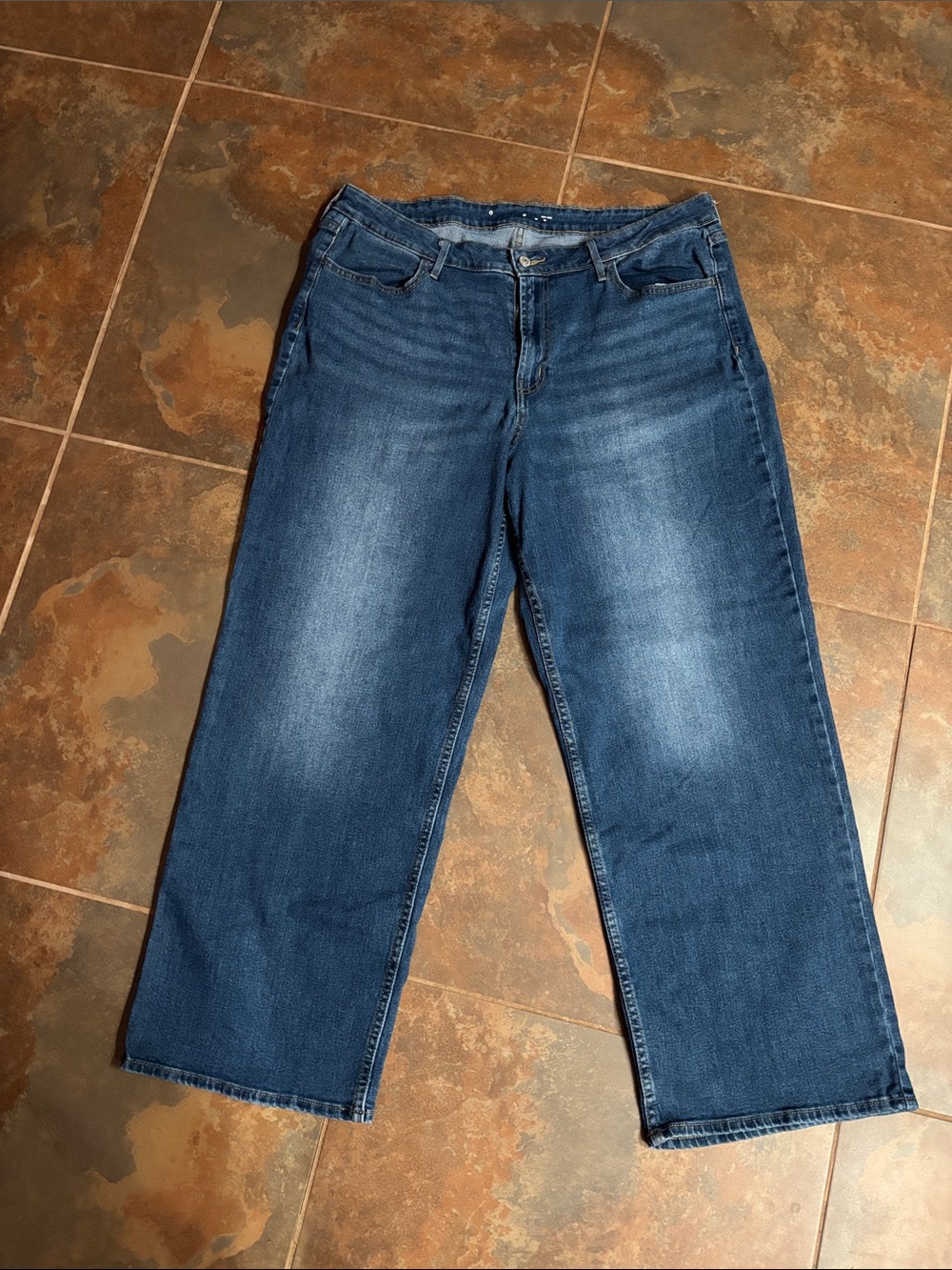Old Navy Wide Leg Jeans in Dark Blue Wash size 18